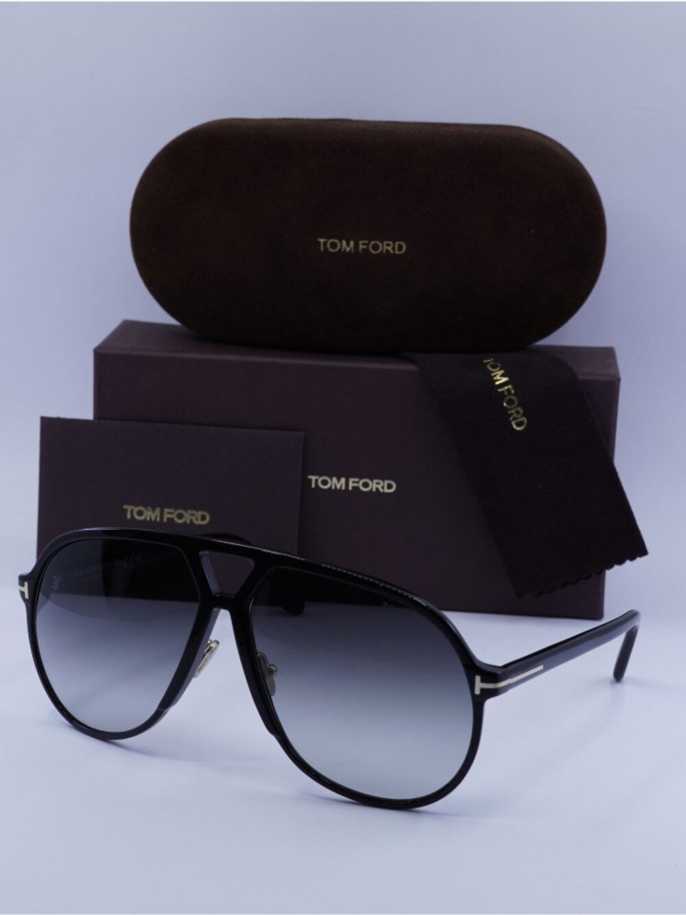 Tom Ford Bertrand FT1061 01B Aviator Sunglasses - Black \ Smoke Gradient